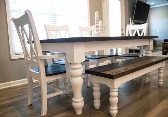 White farmhouse table seats 8 hot sale